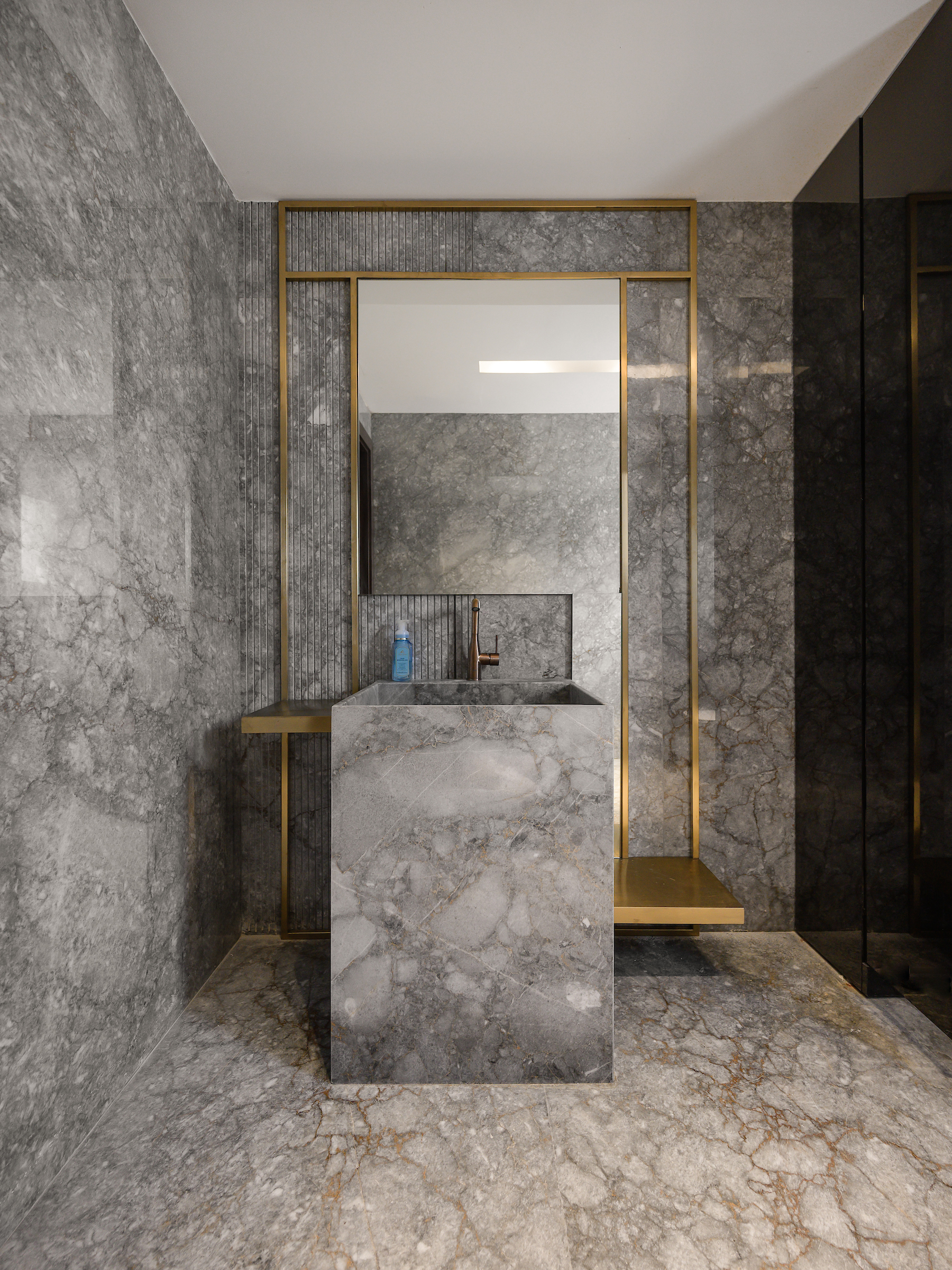 Modern Living Room Suite Detail